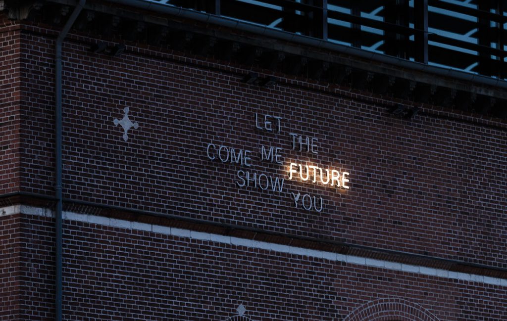 come-the-future2